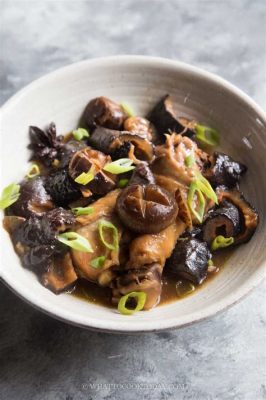  Braised Sea Cucumber With Mushrooms - Een Smaakvolle Combinatie van Zee En Bos!