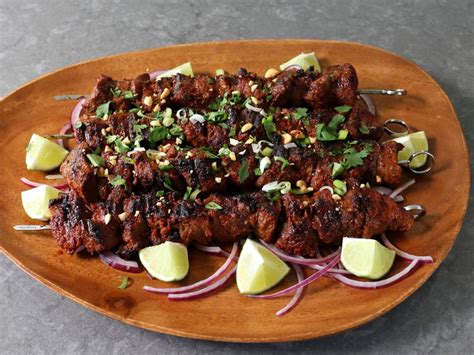   Suya! De Smaken Van Geroosterd Vlees En Kruidige Pepercombinaties Ontdekken In Kano.